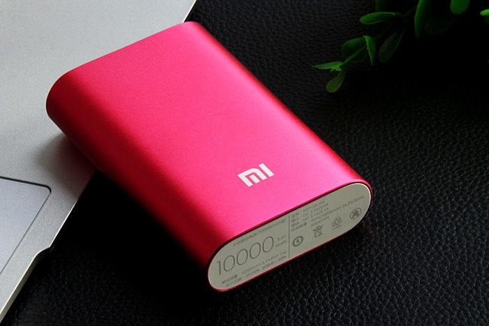 Original Xiaomi Pocket 10000mAh Mobile Power Bank High Capacity Portable Charger- Silver Original Xiaomi Pocket 10000mAh Mobile Power Bank High Capacity Portable Charger- Silver