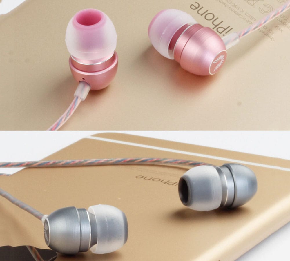 UIISII HM7 In-ear Wired Fragrance Music Earphones with On-cord Control- Golden UIISII HM7 In-ear Wired Fragrance Music Earphones with On-cord Control- Golden