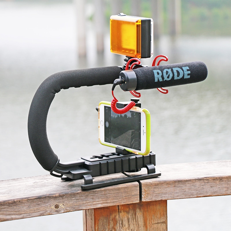 Ulanzi U-Grip Triple Shoe Mount Video Action Stabilizing Handle Grip Rig for iPhone 8 / X GoPro Smartphone Canon Sony DSLR Camera- Black Ulanzi U-Grip Triple Shoe Mount Video Action Stabilizing Handle Grip Rig for iPhone 8 / X GoPro Smartphone Canon Sony DSLR Camera- Black