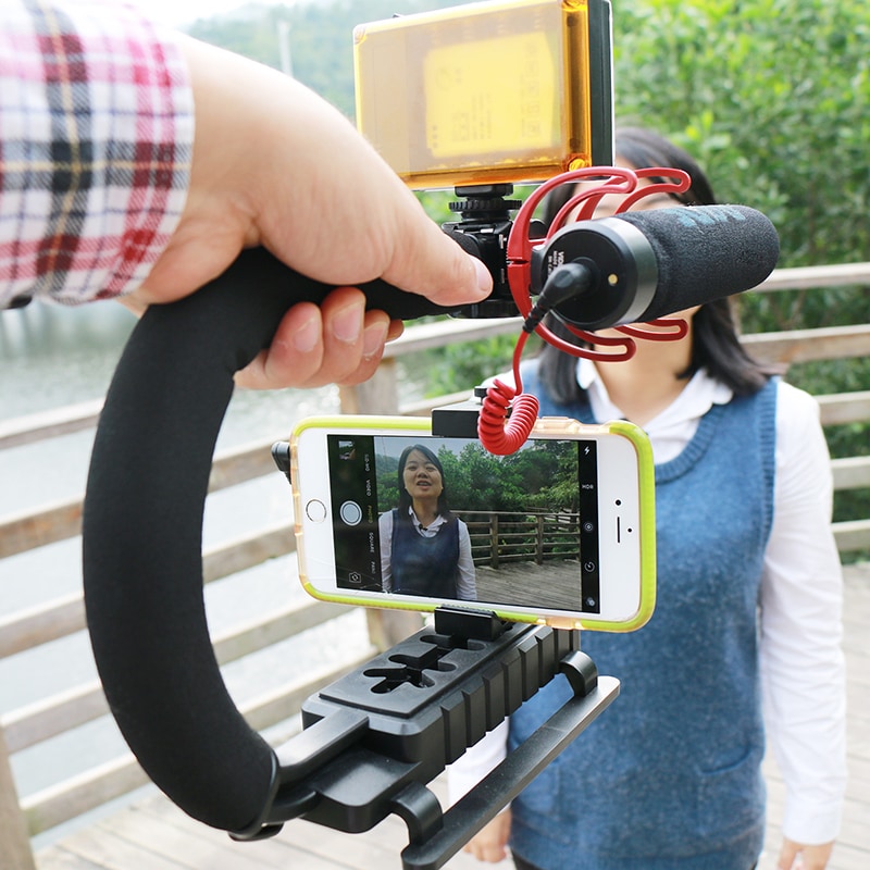 Ulanzi U-Grip Triple Shoe Mount Video Action Stabilizing Handle Grip Rig for iPhone 8 / X GoPro Smartphone Canon Sony DSLR Camera- Black Ulanzi U-Grip Triple Shoe Mount Video Action Stabilizing Handle Grip Rig for iPhone 8 / X GoPro Smartphone Canon Sony DSLR Camera- Black