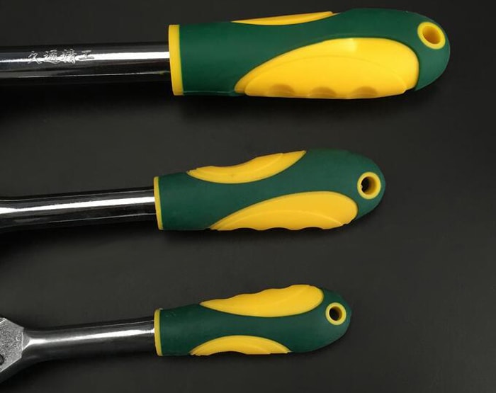 Chrome-vanadium Steel Ratchet Wrench 1/2 inch Auto Repair Tool- Green and Yellow 1/2 inch Chrome-vanadium Steel Ratchet Wrench 1/2 inch Auto Repair Tool- Green and Yellow 1/2 inch