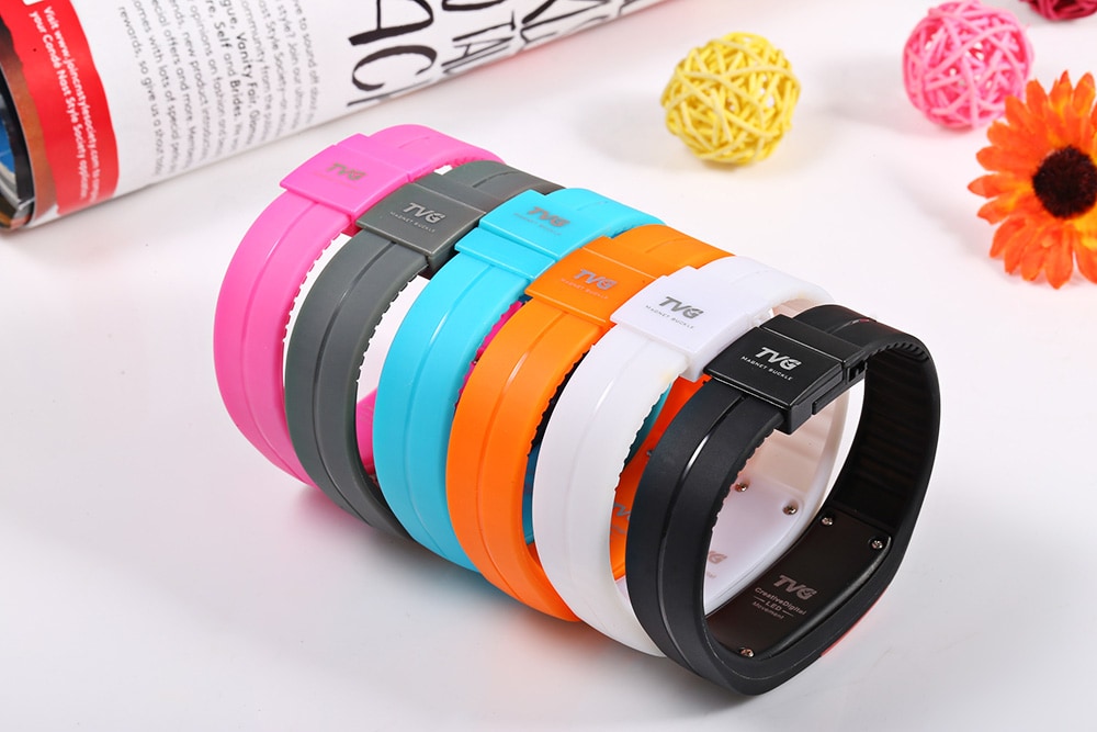 TVG KM - 520A Unisex Digital Watch LED Display Lightweight Silicone Band Sport Wristwatch- Pink TVG KM - 520A Unisex Digital Watch LED Display Lightweight Silicone Band Sport Wristwatch- Pink