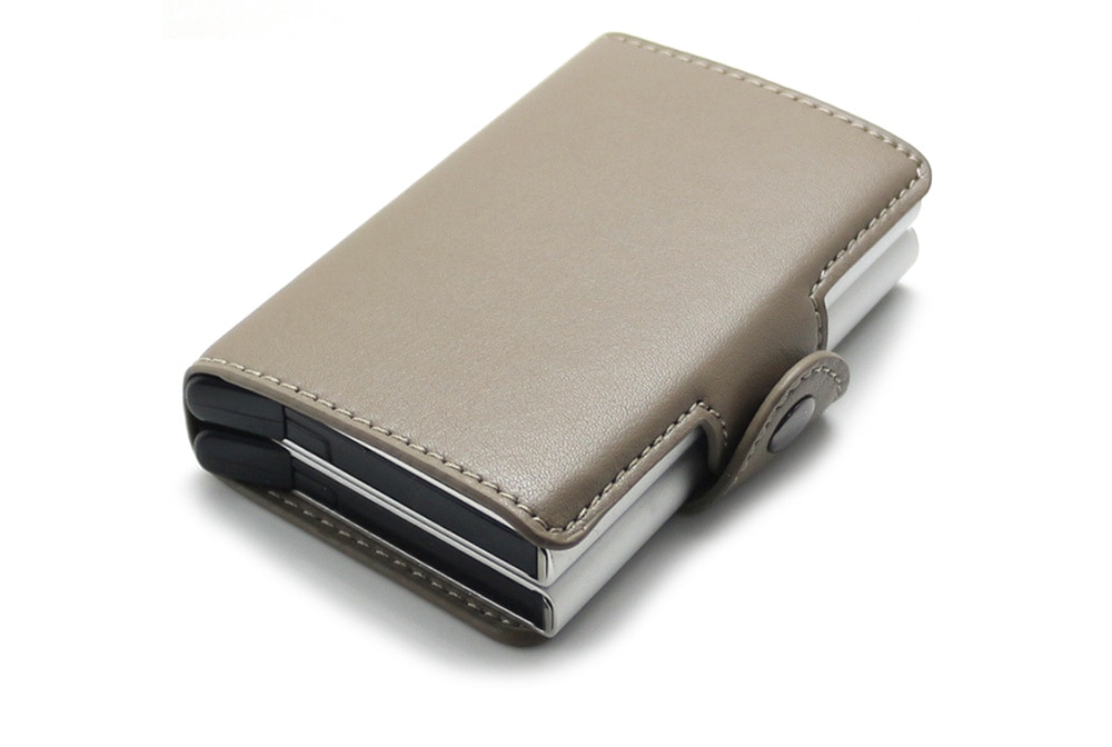 Men Leisure Card Holder Automatic Pop-up Leather Anti-theft- Cornflower Blue Men Leisure Card Holder Automatic Pop-up Leather Anti-theft- Cornflower Blue